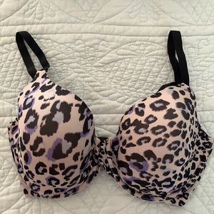 The Nakeds by Victoria’s Secret lined perfect coverage 34DD